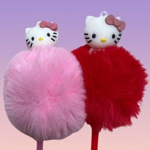 ✅SOLD✅Hello Kitty POM POM pen set of 2.